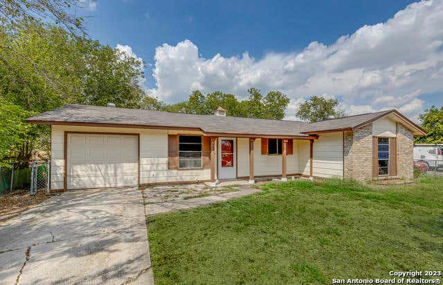 7407 SINGING BROOK DR, SAN ANTONIO, TX 78227, photo 1 of 23