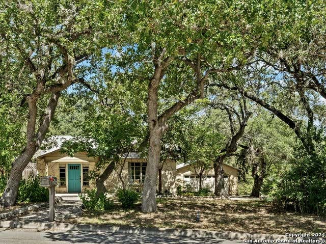 525 N SCHOOL ST, BOERNE, TX 78006, photo 1 of 36