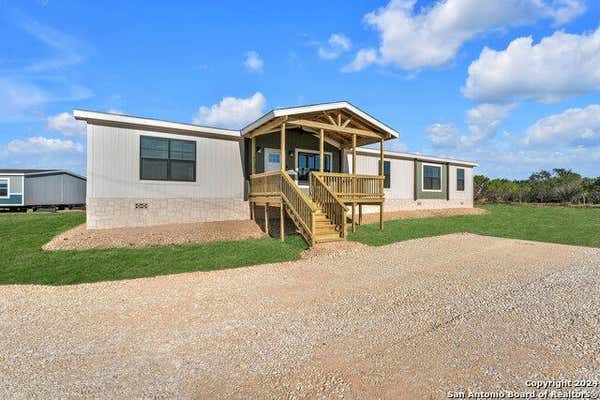 379 MAHAN RD, SOMERSET, TX 78069 - Image 1