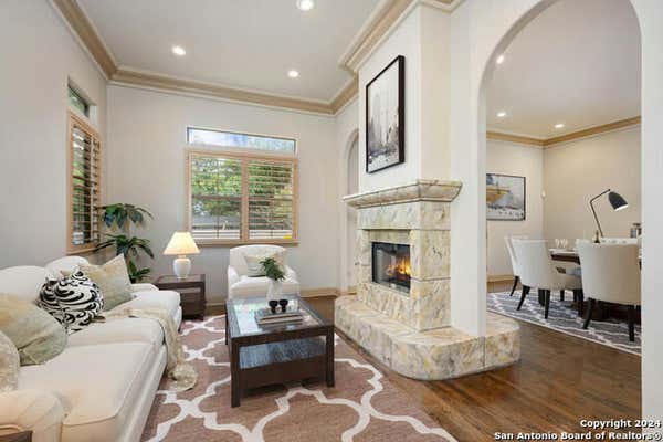 8127 N NEW BRAUNFELS AVE APT 801, SAN ANTONIO, TX 78209 - Image 1