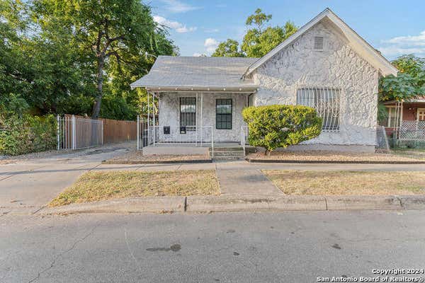 1906 W CESAR E CHAVEZ BLVD, SAN ANTONIO, TX 78207 - Image 1