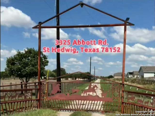 3325 N ABBOTT RD, ST HEDWIG, TX 78152, photo 1 of 33