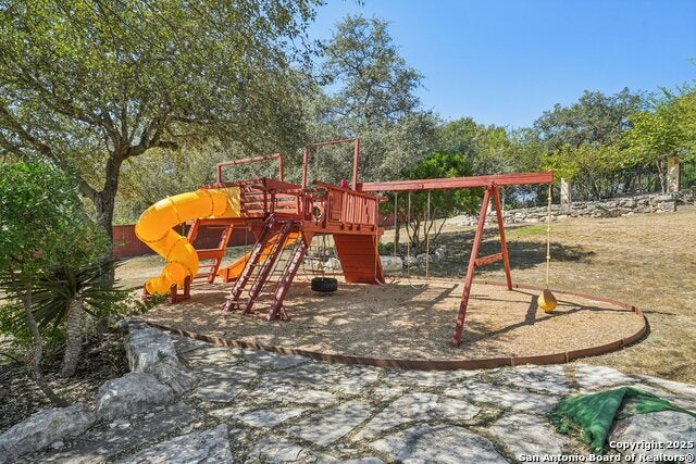 Helotes, Texas, 78023, United States, 5 Bedrooms Bedrooms, ,5 BathroomsBathrooms,Residential,Active,1965987