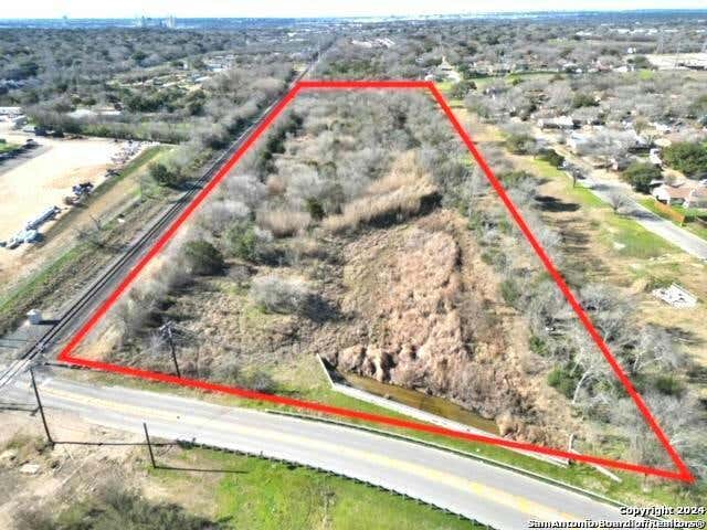 15234 CLASSEN RD, SAN ANTONIO, TX 78247, photo 1 of 18