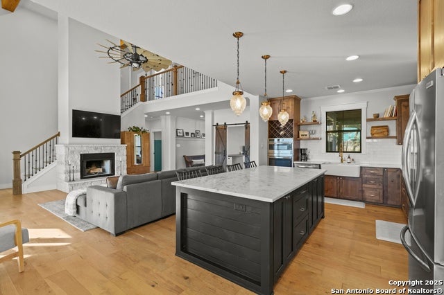 La Vernia, Texas, 78121, United States, 5 Bedrooms Bedrooms, ,3 BathroomsBathrooms,Residential,Active,1936140