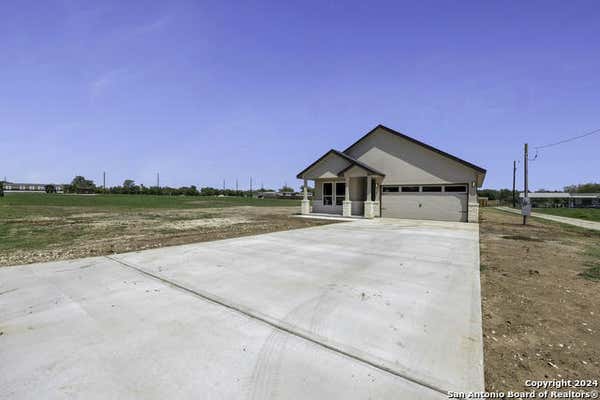 16118 VAQUERO DR, ATASCOSA, TX 78002 - Image 1