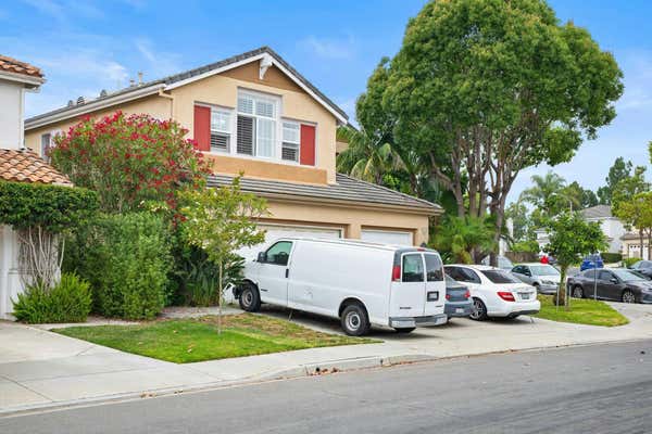 10872 CHAPARRO WAY, SAN DIEGO, CA 92121, photo 3 of 34