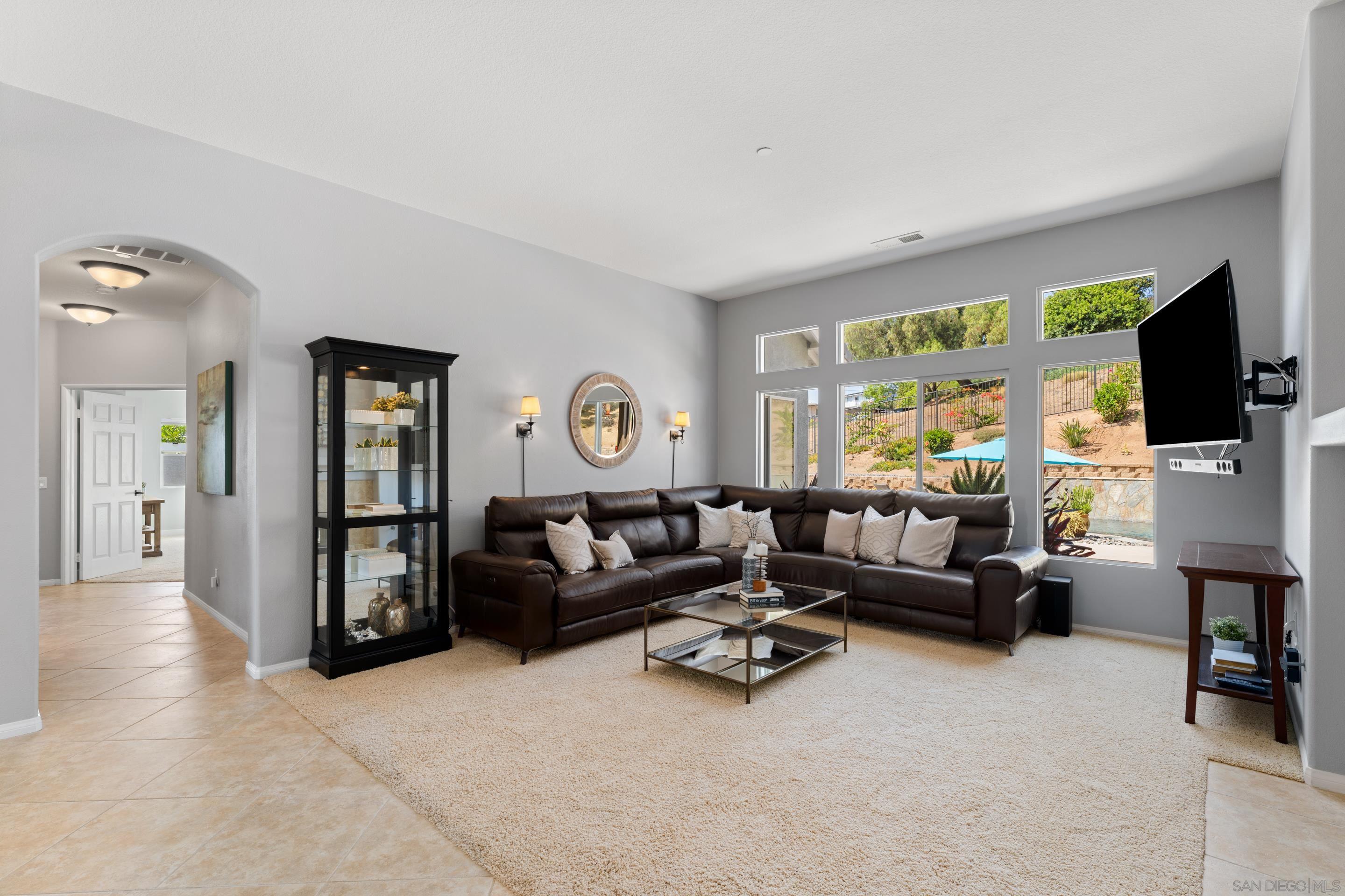 Poway, California, 92064, United States, 4 Bedrooms Bedrooms, ,3 BathroomsBathrooms,Residential,Active,1929455