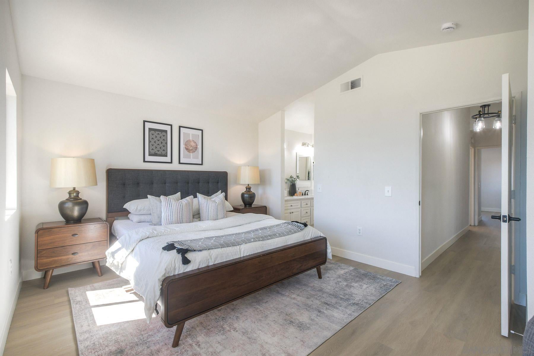 San Diego, California, 92128, United States, 3 Bedrooms Bedrooms, ,3 BathroomsBathrooms,Residential,Active,1922321