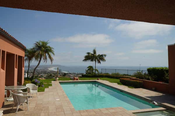 5717 BAJA MAR, LA JOLLA, CA 92037, photo 2 of 30