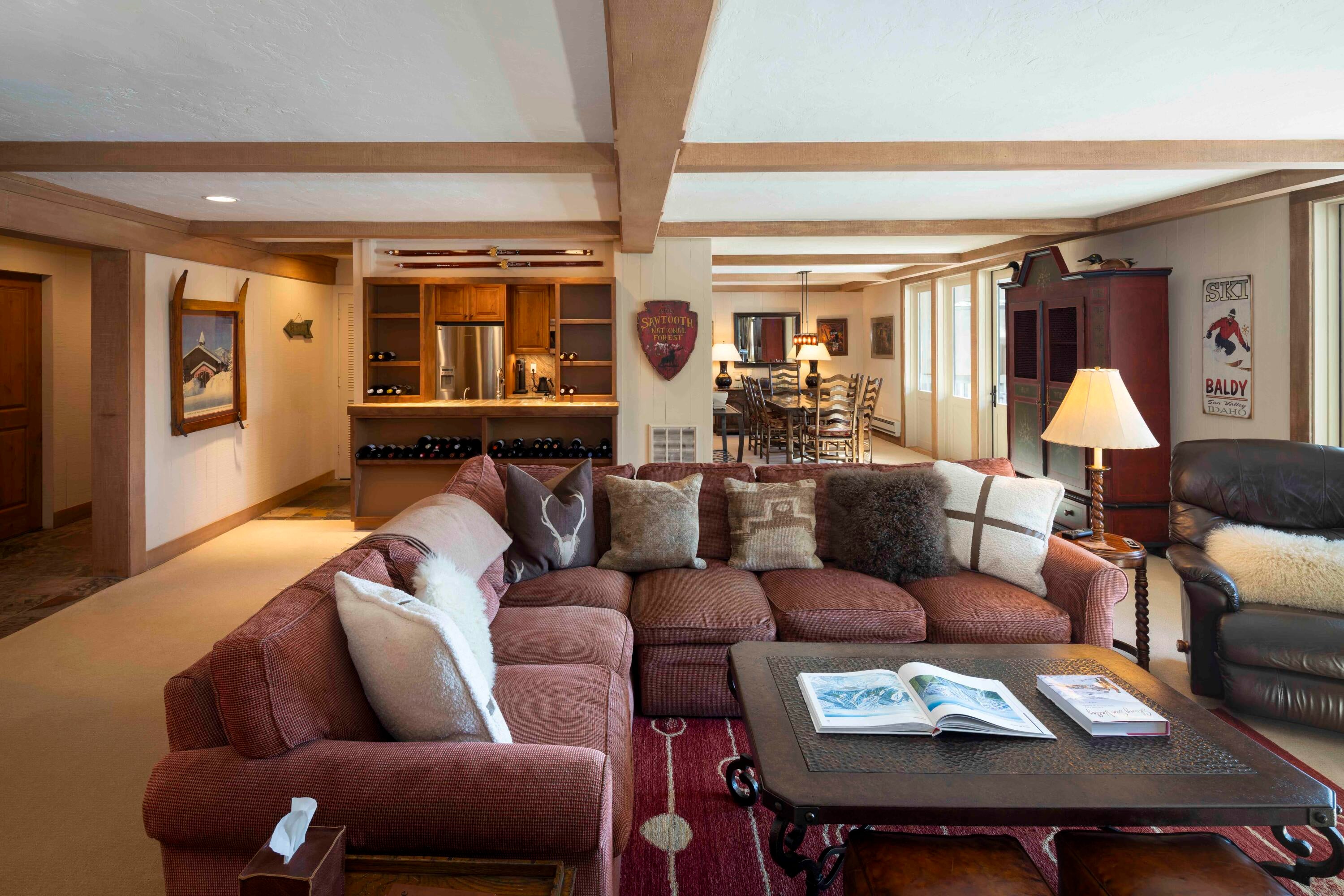 Sun Valley, Idaho, 83353, United States, 2 Bedrooms Bedrooms, ,3 BathroomsBathrooms,Residential,Active,1933876