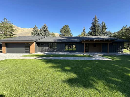 202 BAYHORSE RD, BELLEVUE, ID 83313 - Image 1