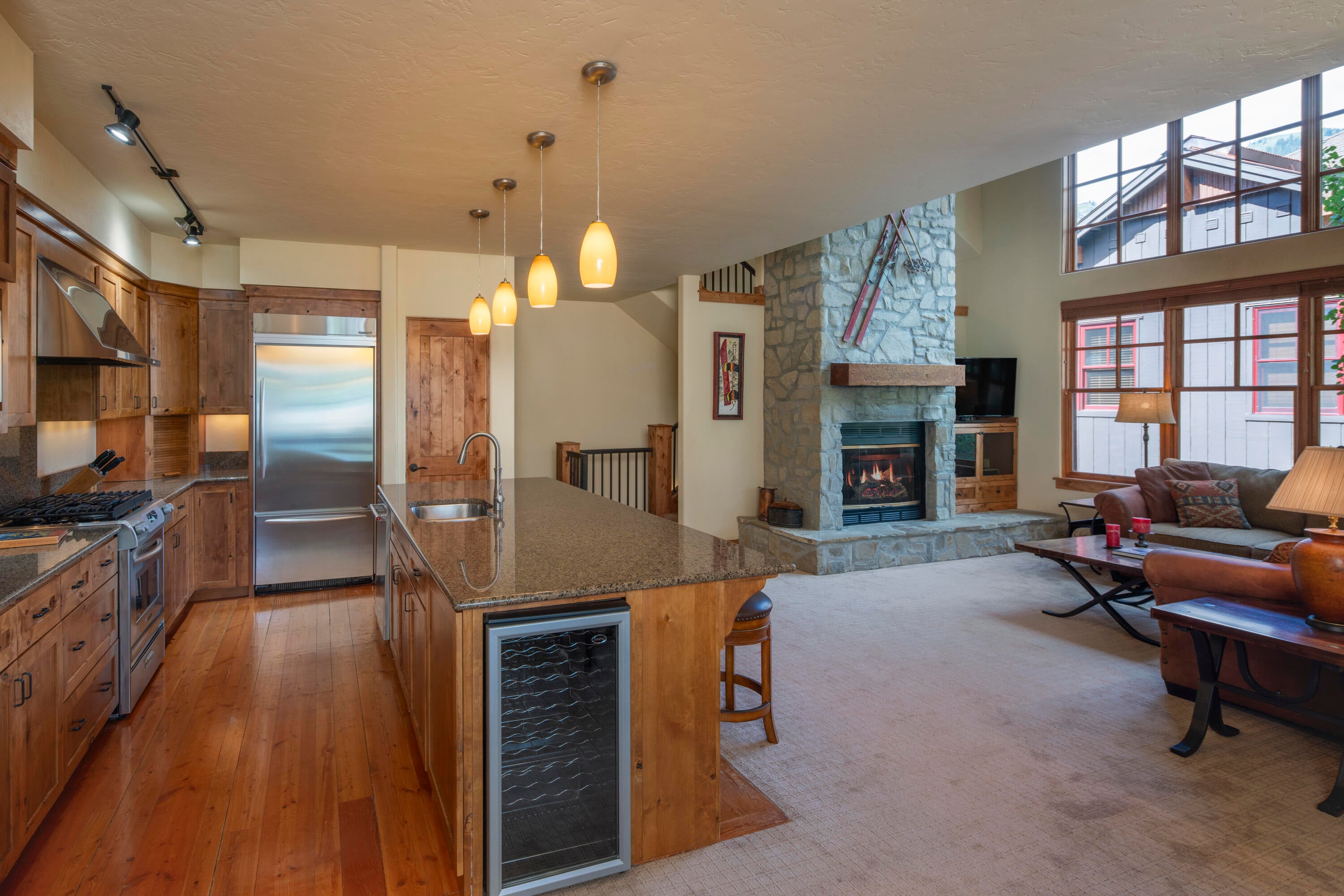 Ketchum, Idaho, 83340, United States, 4 Bedrooms Bedrooms, ,4 BathroomsBathrooms,Residential,Active,2007083