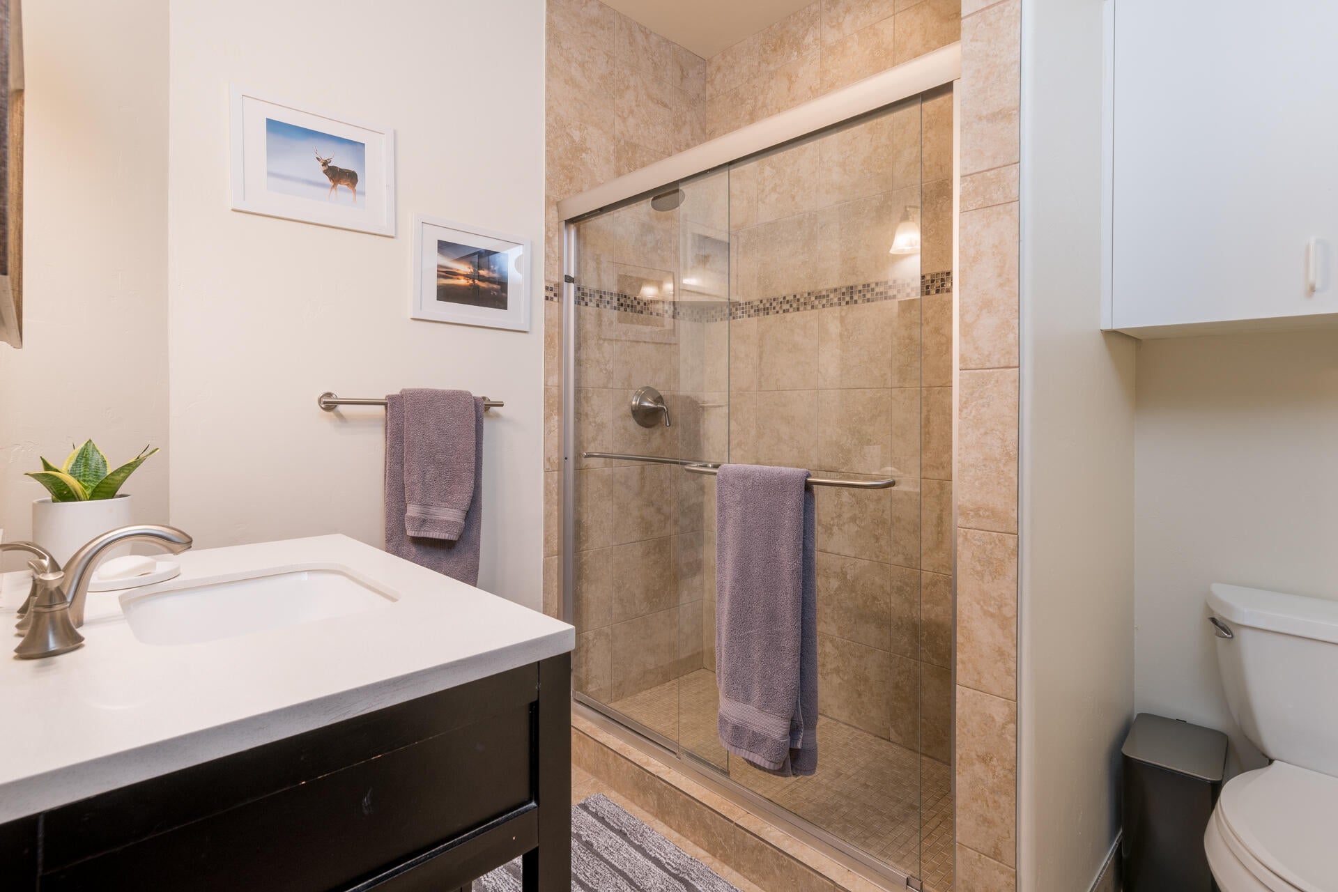 Hailey, Idaho, 83333, United States, 3 Bedrooms Bedrooms, ,3 BathroomsBathrooms,Residential,Active,1860312