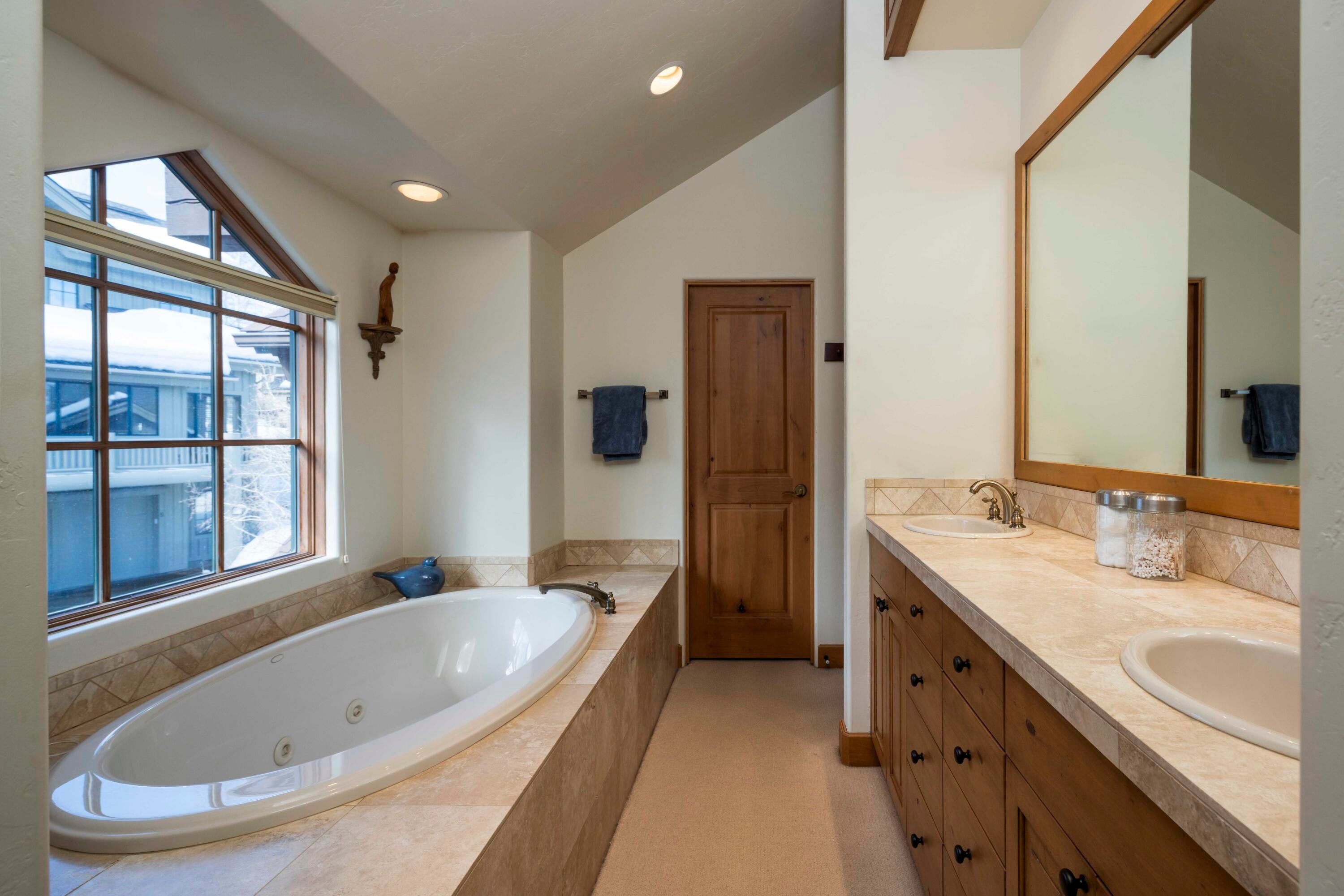Sun Valley, Idaho, 83353, United States, 4 Bedrooms Bedrooms, ,4 BathroomsBathrooms,Residential,Active,1747320