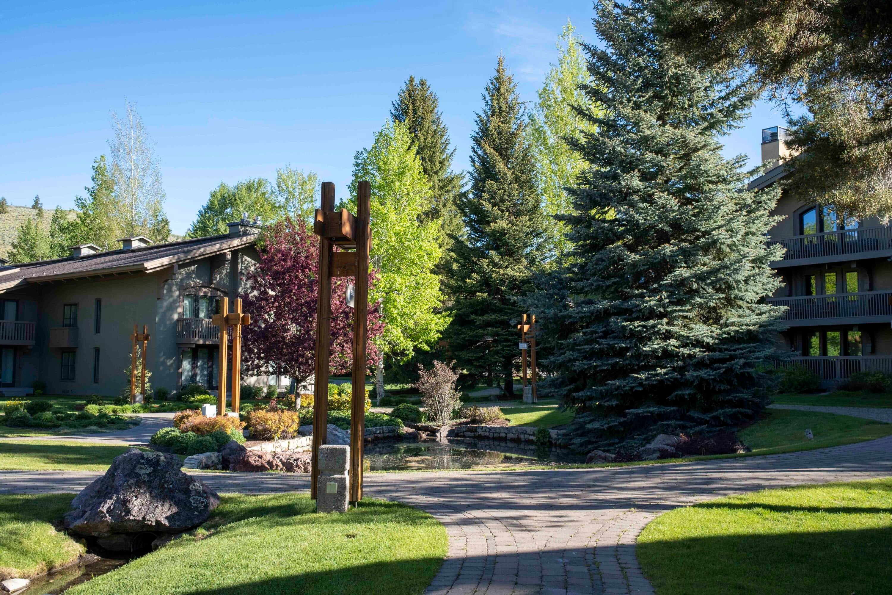 Sun Valley, Idaho, 83353, United States, 2 Bedrooms Bedrooms, ,3 BathroomsBathrooms,Residential,Active,1933876