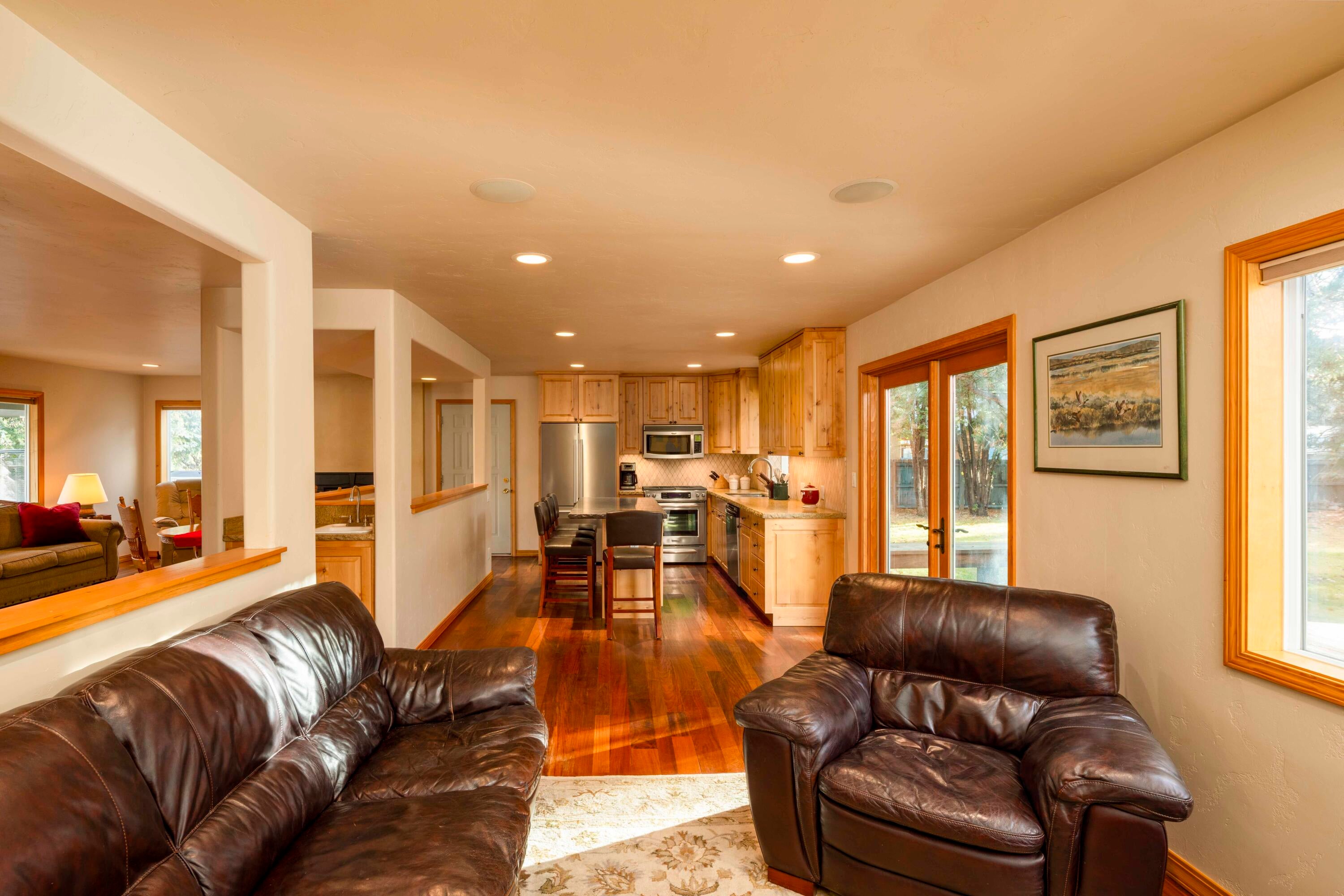 Hailey, Idaho, 83333, United States, 2 Bedrooms Bedrooms, ,2 BathroomsBathrooms,Residential,Active,2007163