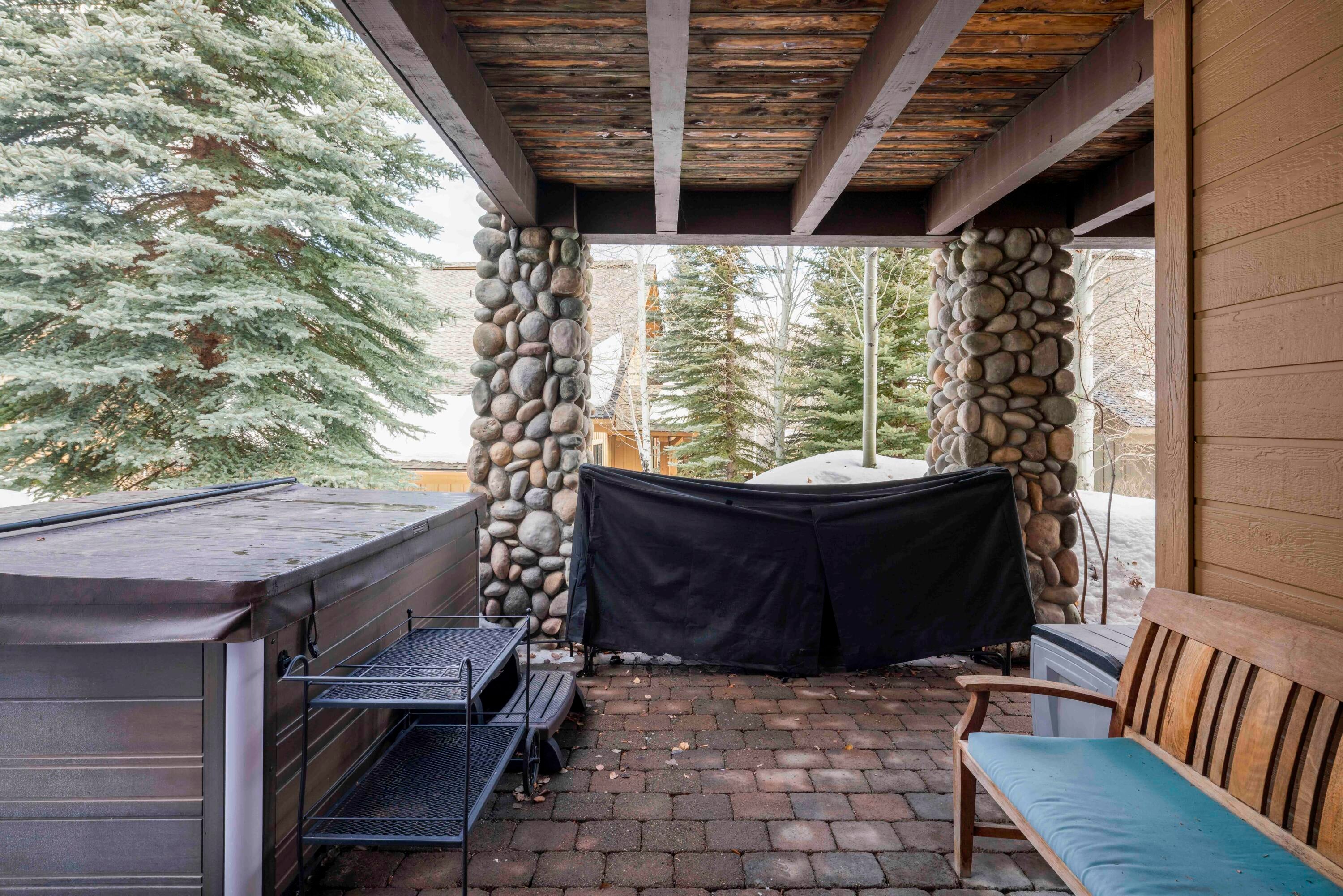 Sun Valley, Idaho, 83353, United States, 4 Bedrooms Bedrooms, ,4 BathroomsBathrooms,Residential,Active,1747320