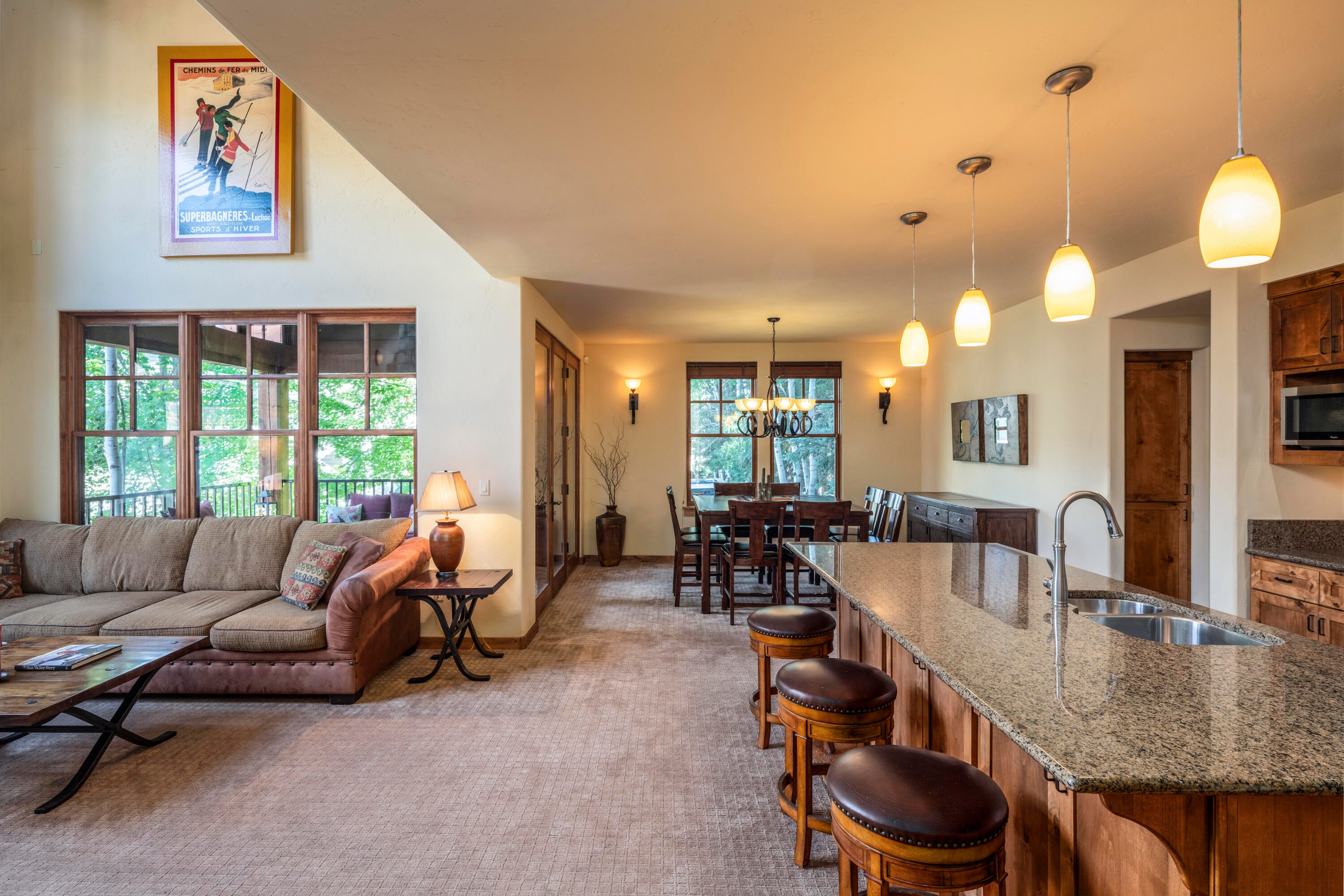 Ketchum, Idaho, 83340, United States, 4 Bedrooms Bedrooms, ,4 BathroomsBathrooms,Residential,Active,1888467