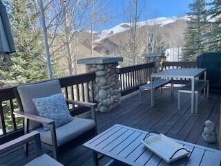 Sun Valley, Idaho, 83353, United States, 4 Bedrooms Bedrooms, ,4 BathroomsBathrooms,Residential,Active,2010188