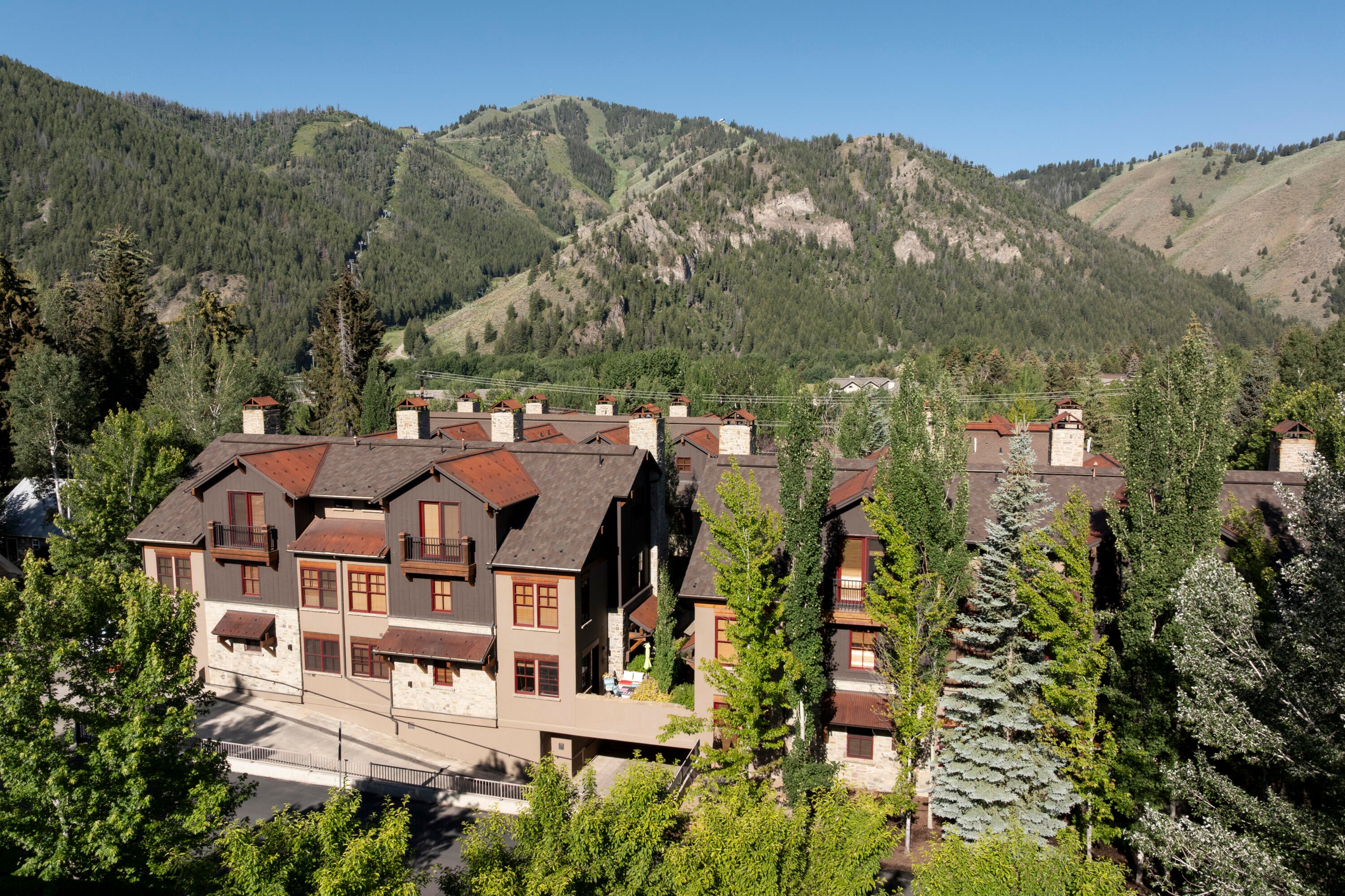 Ketchum, Idaho, 83340, United States, 4 Bedrooms Bedrooms, ,4 BathroomsBathrooms,Residential,Active,1888467