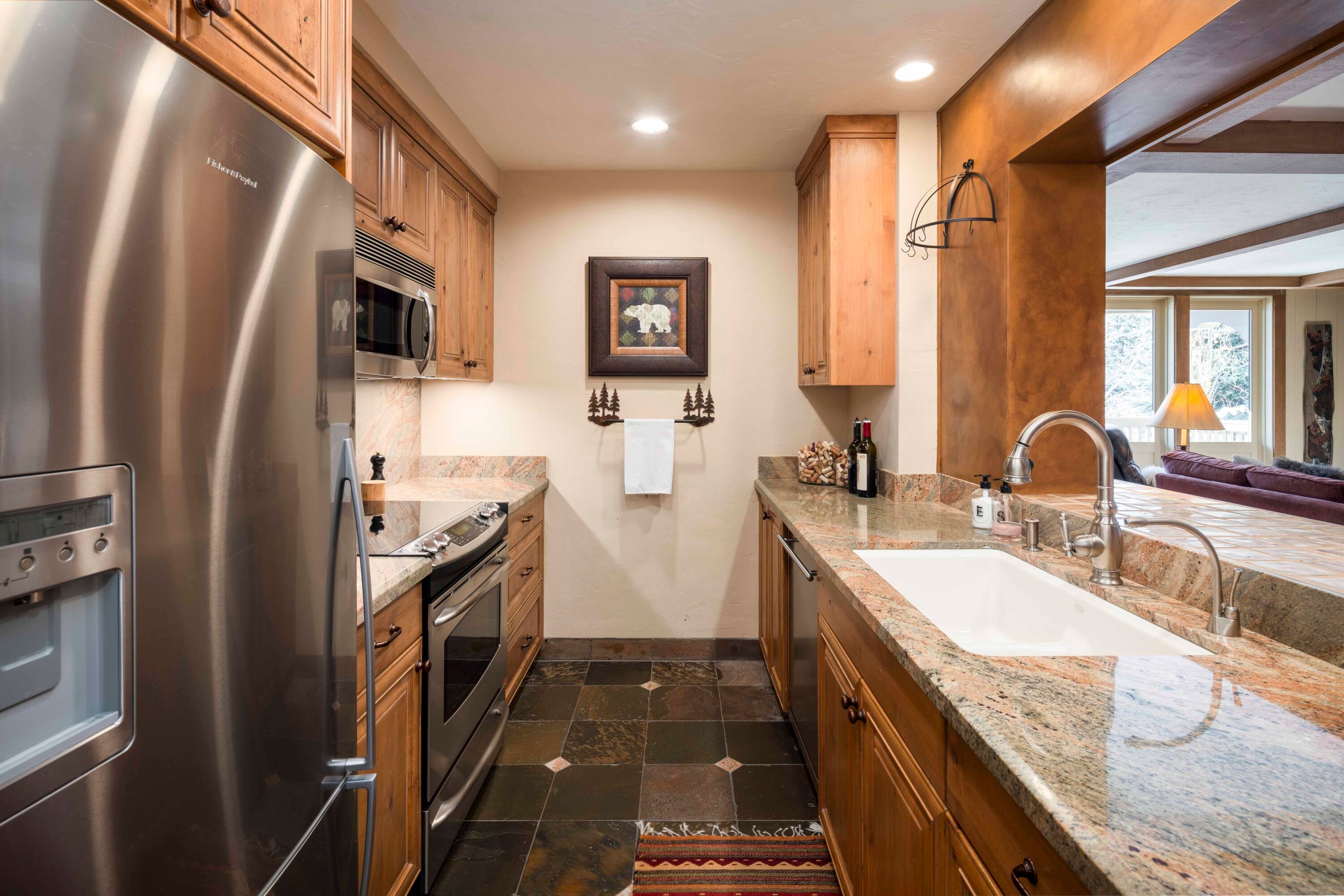 Sun Valley, Idaho, 83353, United States, 2 Bedrooms Bedrooms, ,3 BathroomsBathrooms,Residential,Active,1933876
