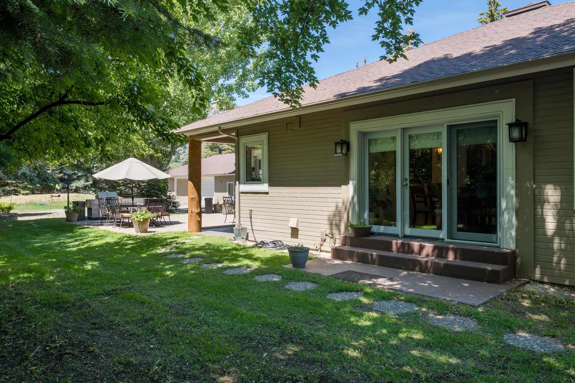 Hailey, Idaho, 83333, United States, 3 Bedrooms Bedrooms, ,3 BathroomsBathrooms,Residential,Active,1860312