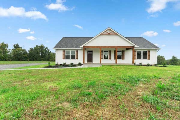 2733 GREEN HILL RD, BLACKSTONE, VA 23824 - Image 1