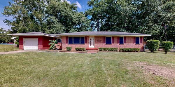 300 SHERWOOD DR, DOTHAN, AL 36303 - Image 1