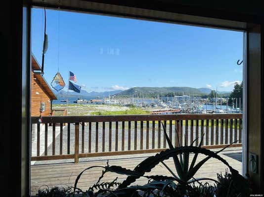 105 COVE ST # 4B, CRAIG, AK 99921, photo 4 of 27