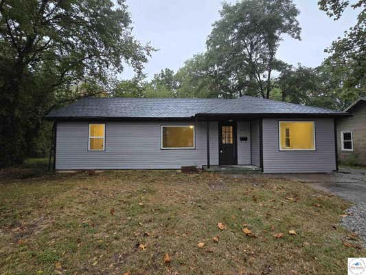 921 N MAIN ST, CLINTON, MO 64735 - Image 1