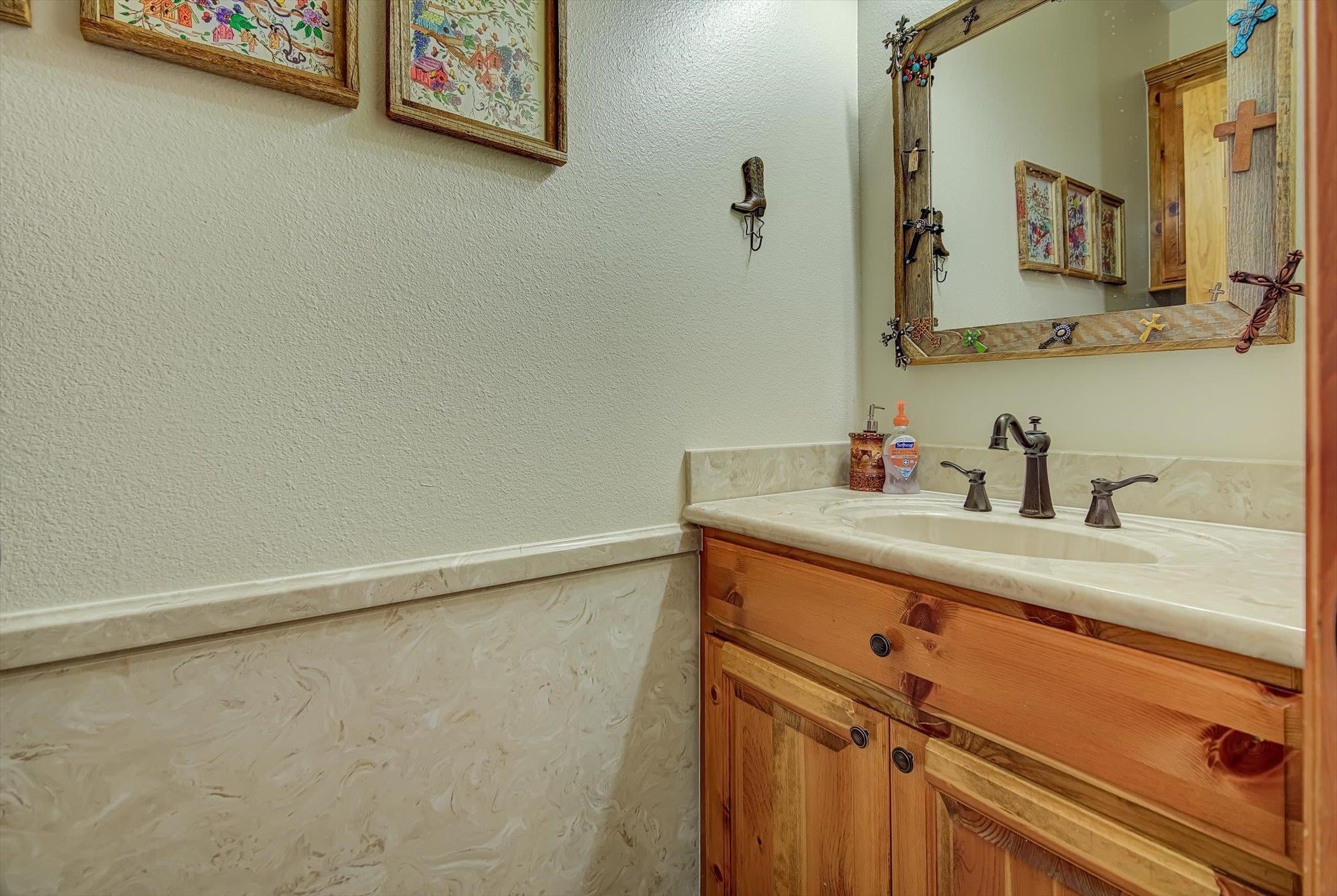 Liberty, Texas, 77575, United States, 7 Bedrooms Bedrooms, ,5 BathroomsBathrooms,Residential,Active,2007217