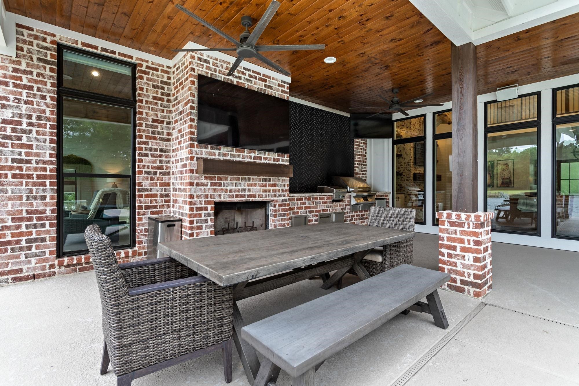 Beaumont, Texas, 77705, United States, 4 Bedrooms Bedrooms, ,4 BathroomsBathrooms,Residential,Active,2043447
