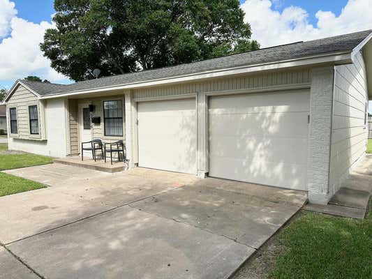 1316 ORANGE AVE, NEDERLAND, TX 77627, photo 4 of 31