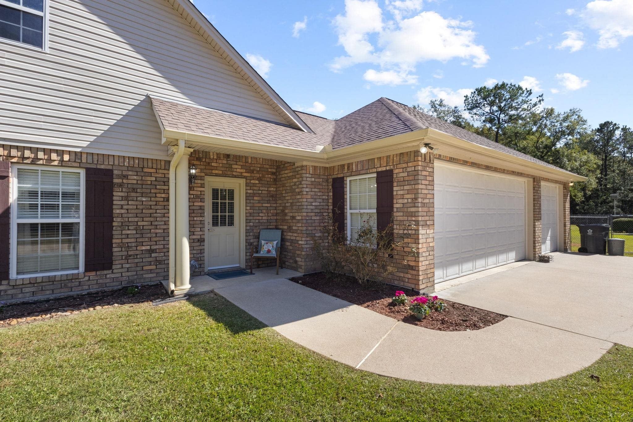 Lumberton, Texas, 77657, United States, 3 Bedrooms Bedrooms, ,4 BathroomsBathrooms,Residential,Active,1990639