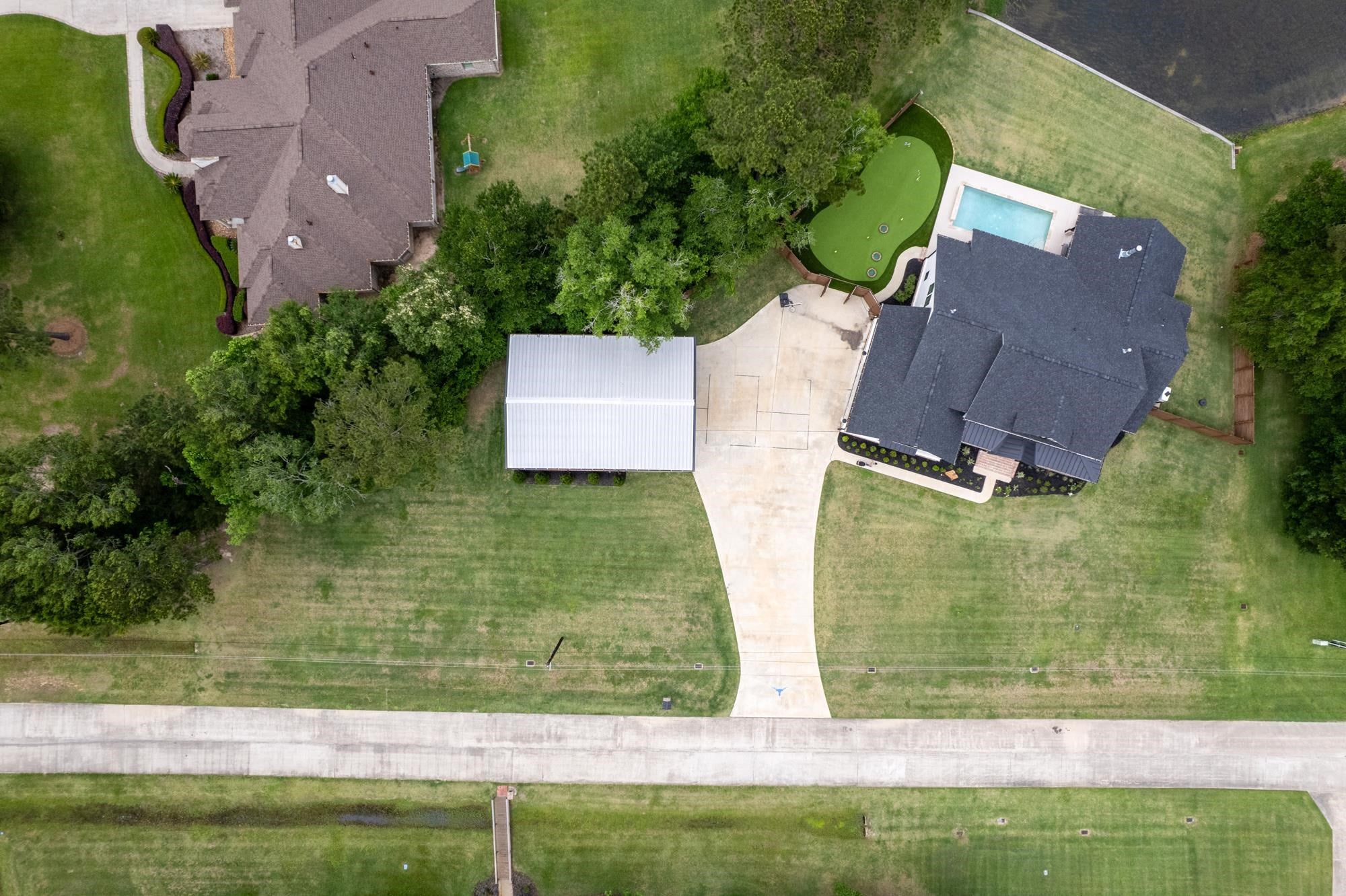 Beaumont, Texas, 77705, United States, 4 Bedrooms Bedrooms, ,4 BathroomsBathrooms,Residential,Active,2043447
