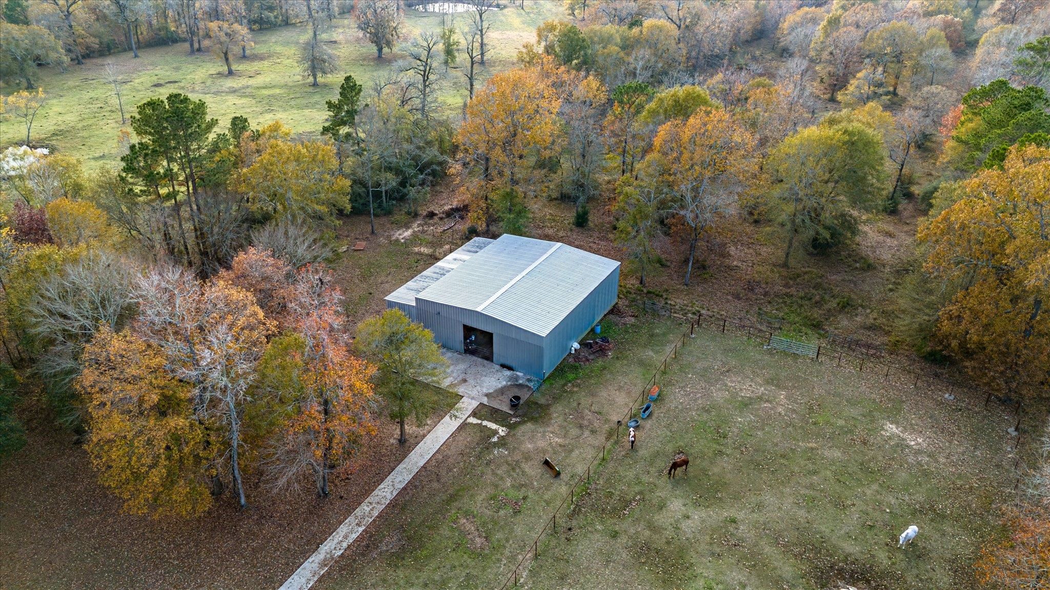 Liberty, Texas, 77575, United States, 7 Bedrooms Bedrooms, ,5 BathroomsBathrooms,Residential,Active,2007217