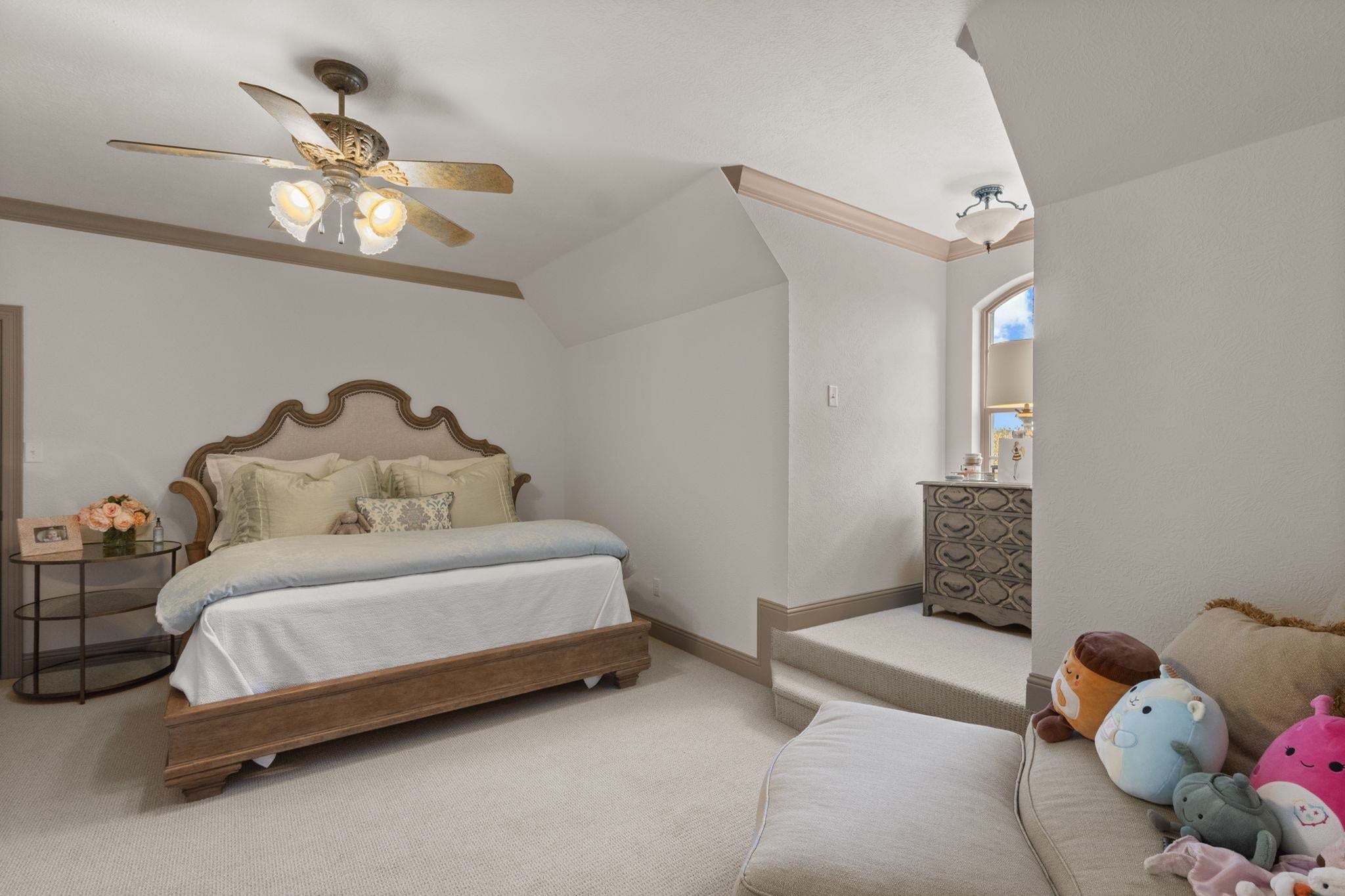 Beaumont, Texas, 77706, United States, 6 Bedrooms Bedrooms, ,7 BathroomsBathrooms,Residential,Active,1988792