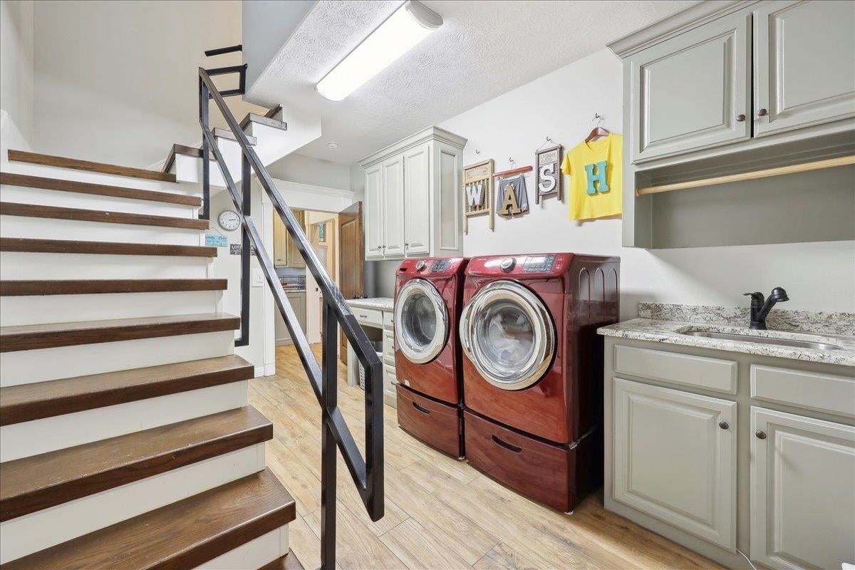 Kirbyville, Texas, 75956, United States, ,3 BathroomsBathrooms,Residential,Active,1828946