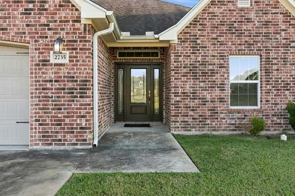 2735 EASTDALE DR, GROVES, TX 77619, photo 2 of 27