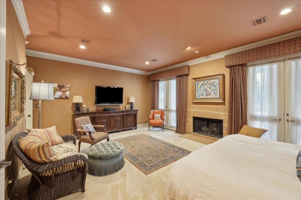 Beaumont, Texas, 77706, United States, 5 Bedrooms Bedrooms, ,6 BathroomsBathrooms,Residential,Active,1987247