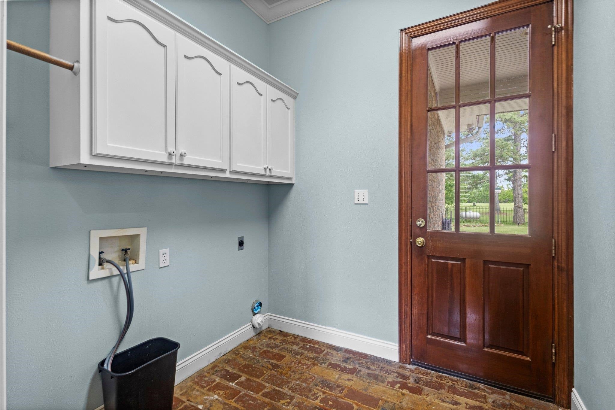 Winnie, Texas, 77665, United States, 3 Bedrooms Bedrooms, ,4 BathroomsBathrooms,Residential,Active,1963426