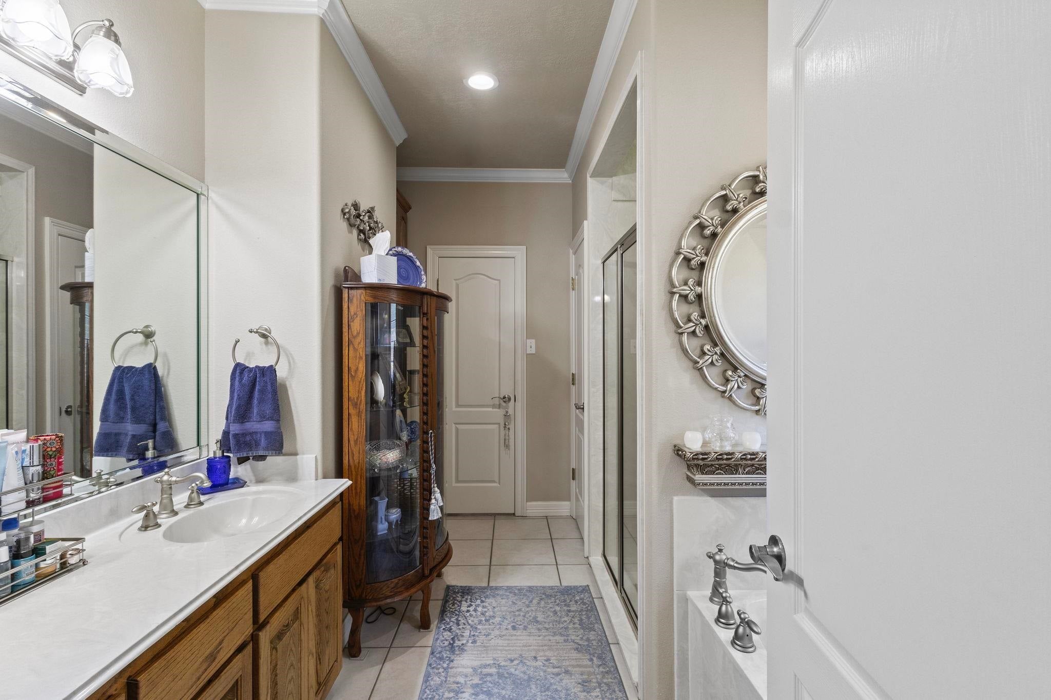 Lumberton, Texas, 77657, United States, 3 Bedrooms Bedrooms, ,4 BathroomsBathrooms,Residential,Active,1990639