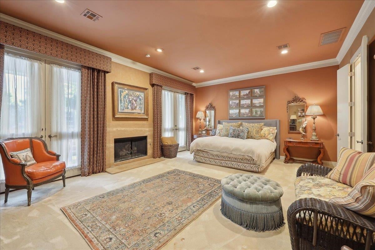 Beaumont, Texas, 77706, United States, 5 Bedrooms Bedrooms, ,6 BathroomsBathrooms,Residential,Active,1987247