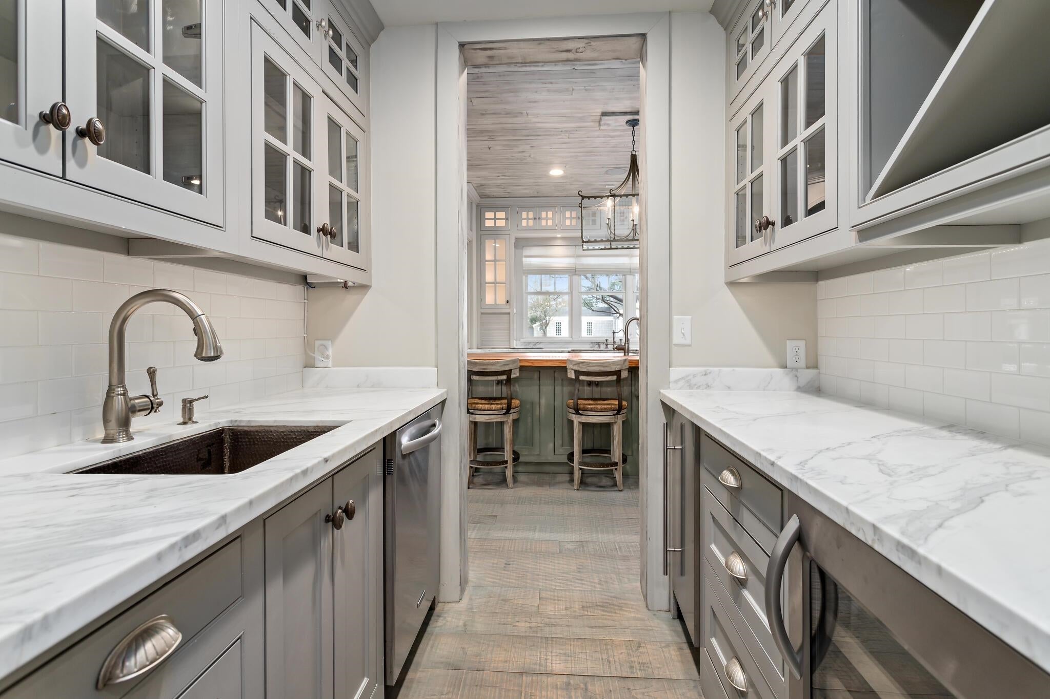Beaumont, Texas, 77706, United States, ,5 BathroomsBathrooms,Residential,Active,1808378