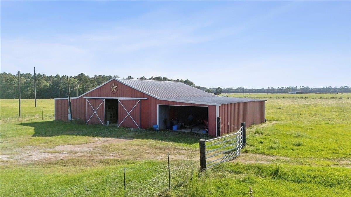 Kirbyville, Texas, 75956, United States, ,3 BathroomsBathrooms,Residential,Active,1828946