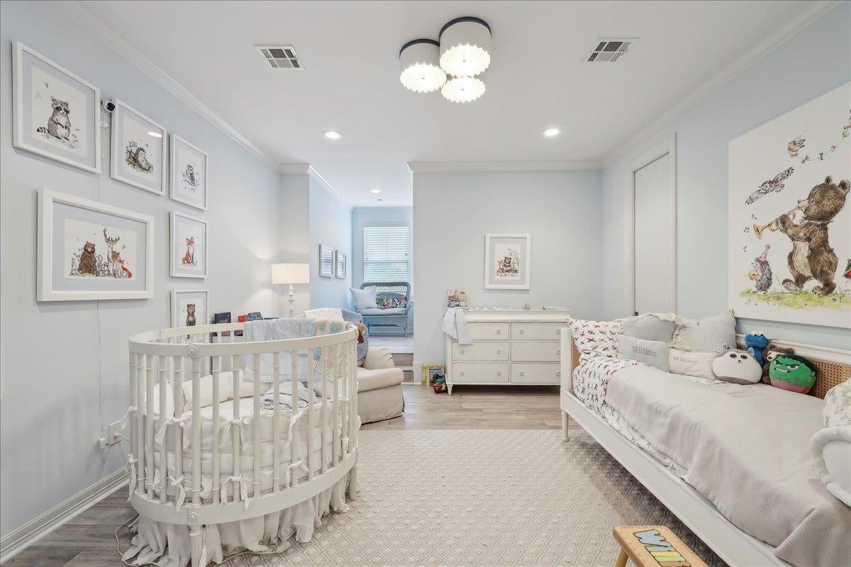 Beaumont, Texas, 77706, United States, 5 Bedrooms Bedrooms, ,6 BathroomsBathrooms,Residential,Active,1987247