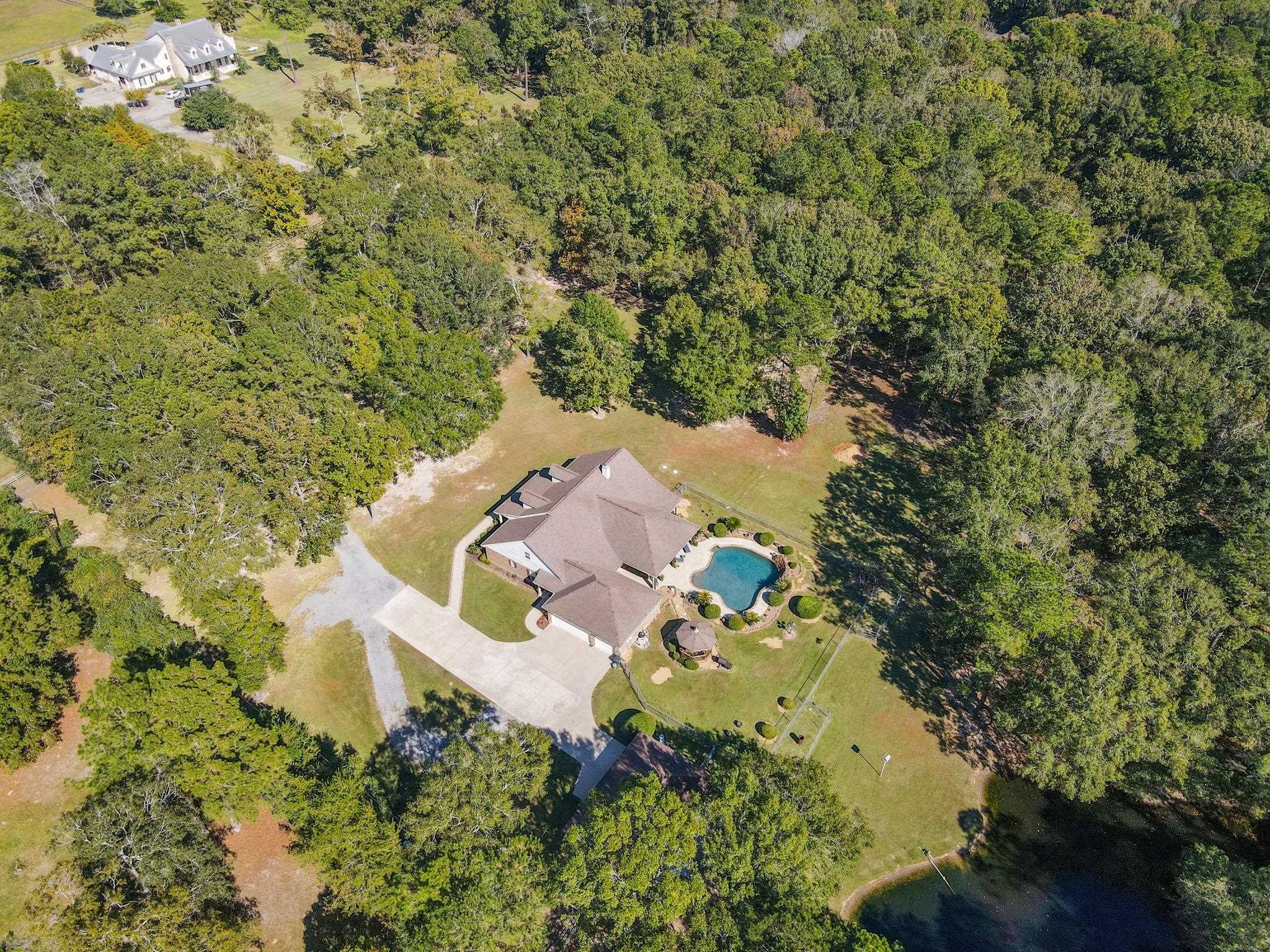 Lumberton, Texas, 77657, United States, 3 Bedrooms Bedrooms, ,4 BathroomsBathrooms,Residential,Active,1990639