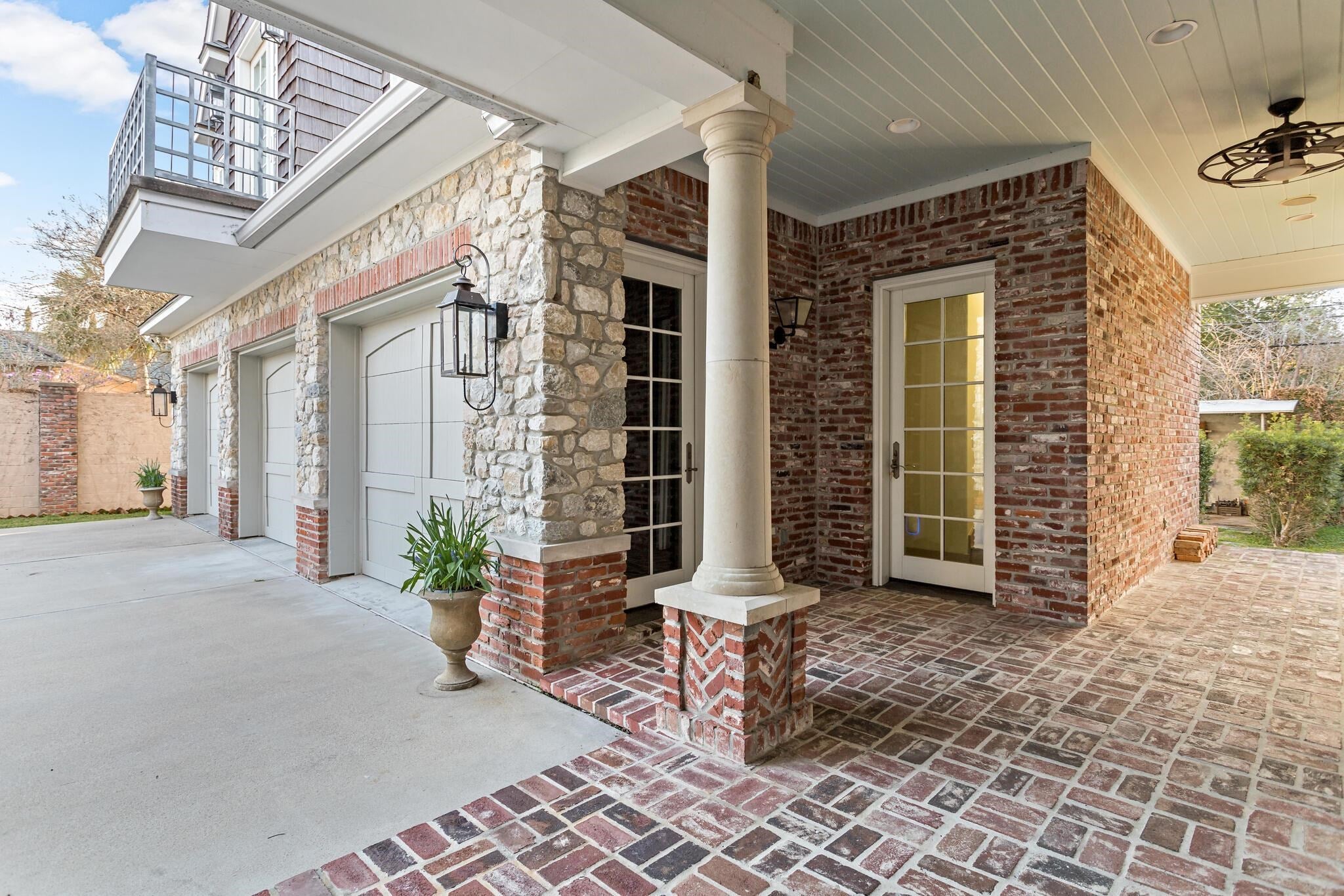 Beaumont, Texas, 77706, United States, ,5 BathroomsBathrooms,Residential,Active,1808378