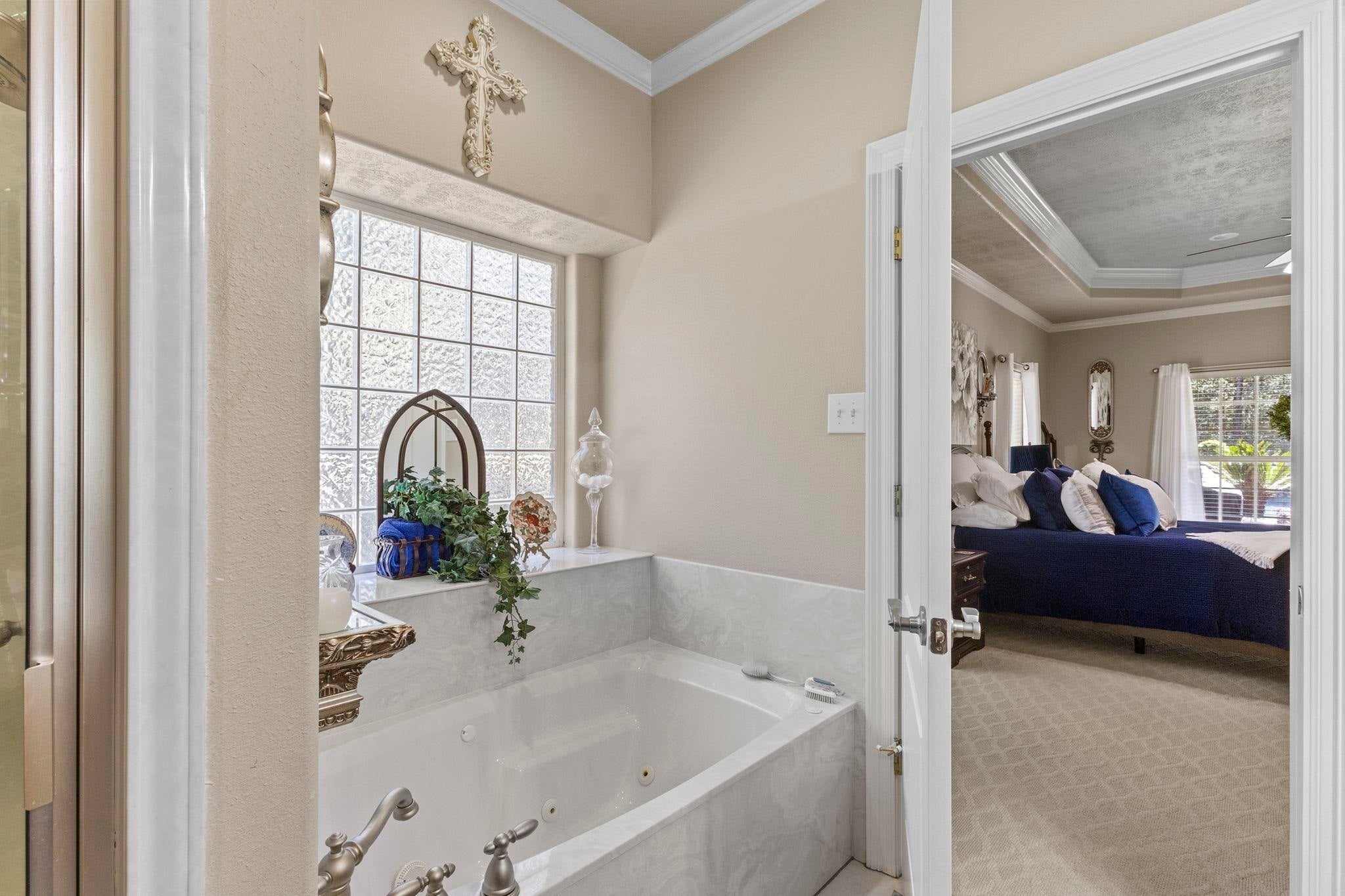 Lumberton, Texas, 77657, United States, 3 Bedrooms Bedrooms, ,4 BathroomsBathrooms,Residential,Active,1990639